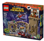 LEGO Super Heroes 76052 serie tv batman classic batcaverna