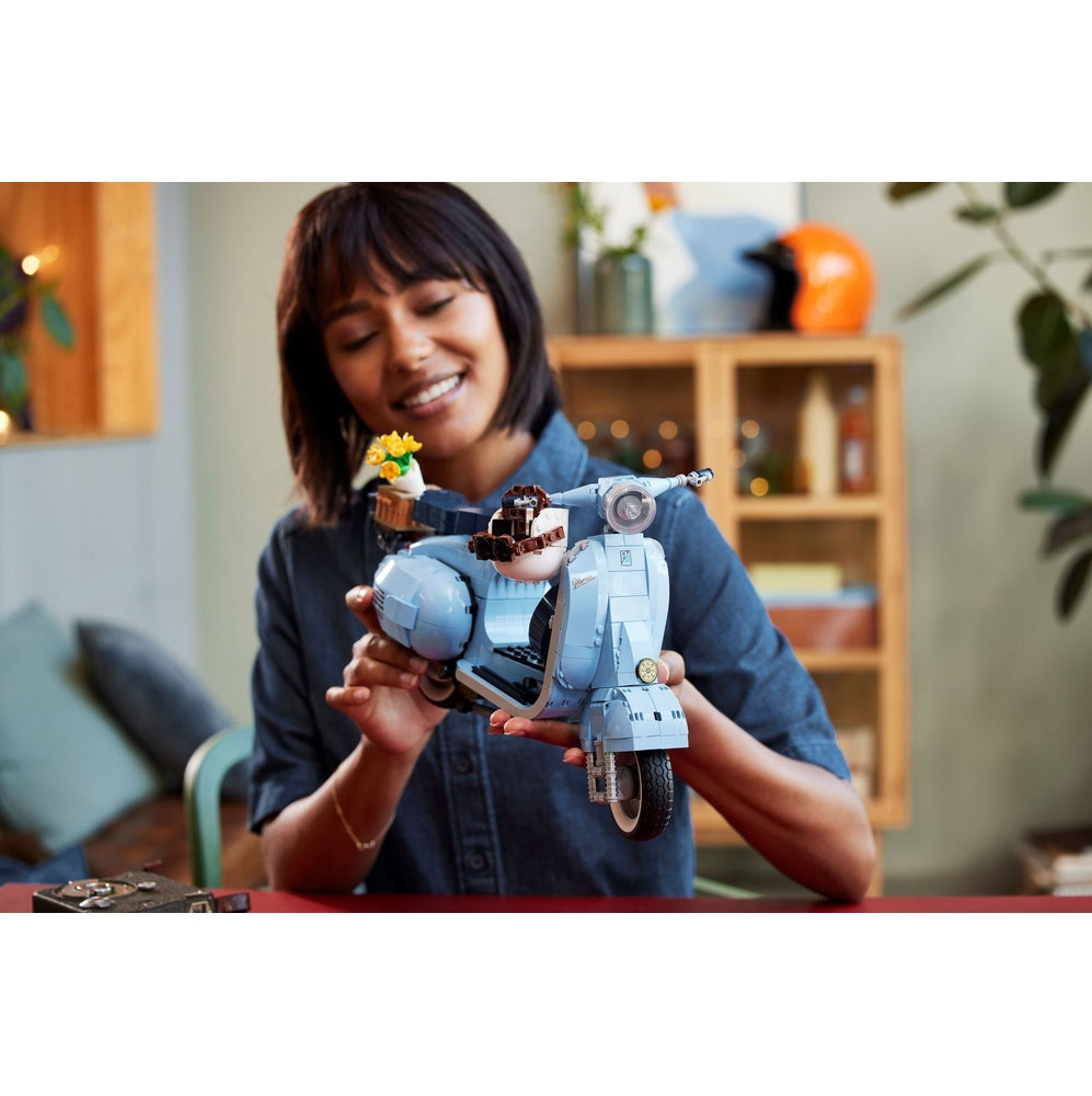 LEGO Icons 10298 vespa