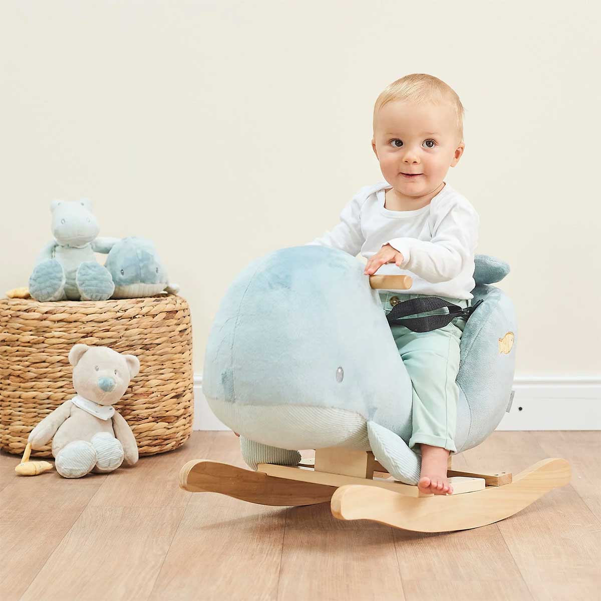 dondolo sally la balena in legno e peluche - 60x30x45cm
