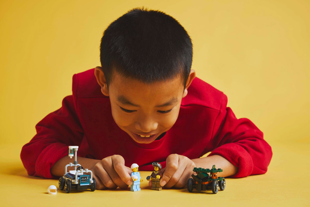 LEGO City 60459 pack veicoli da corsa: aereo contro letto d’ospedale