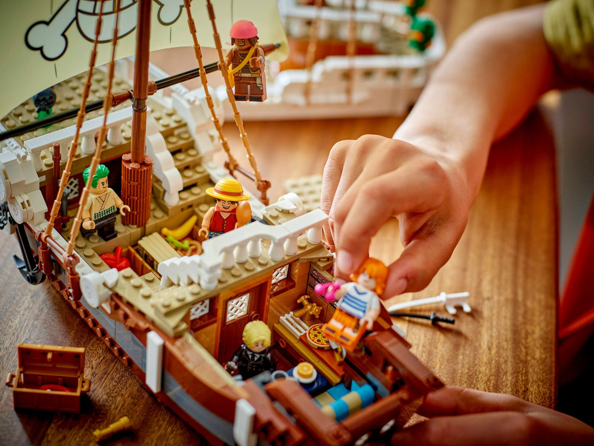 LEGO One Piece 75639 la nave pirata going merry
