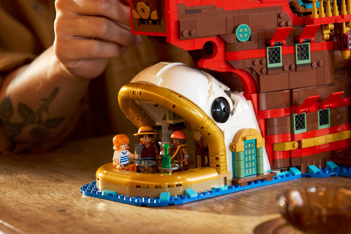LEGO One Piece 75640 baratie, il ristorante galleggiante