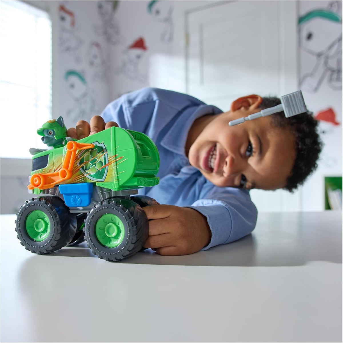 paw patrol rescue wheels - rocky