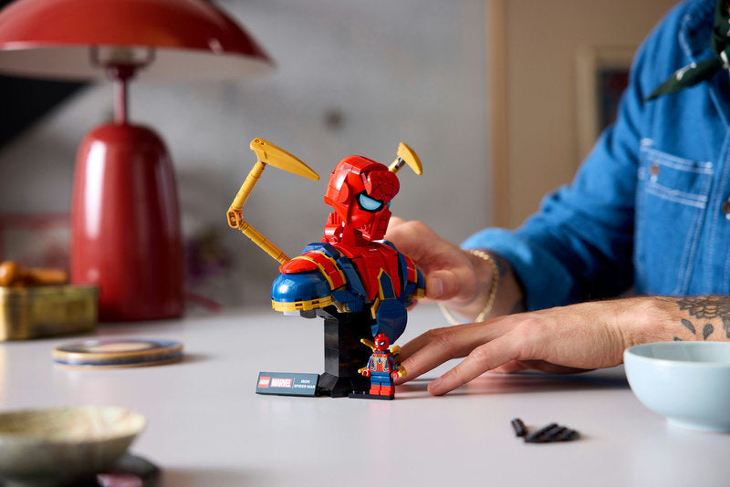 LEGO Super Heroes 76326 busto di iron spider-man