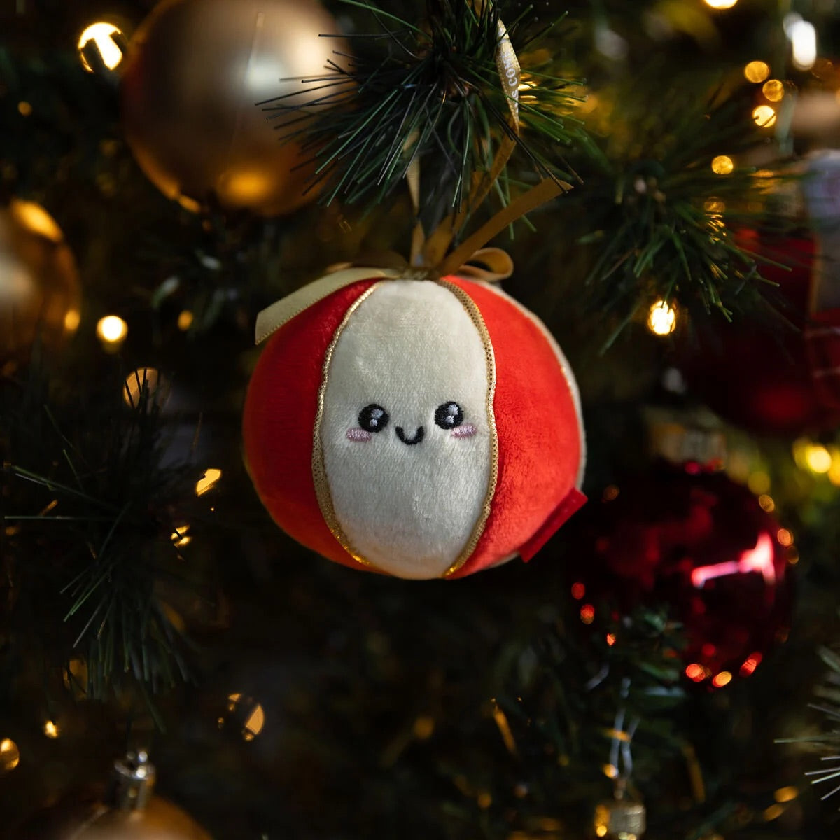 decorazione natalizia di peluche - ball - oh-oh-ohrnaments