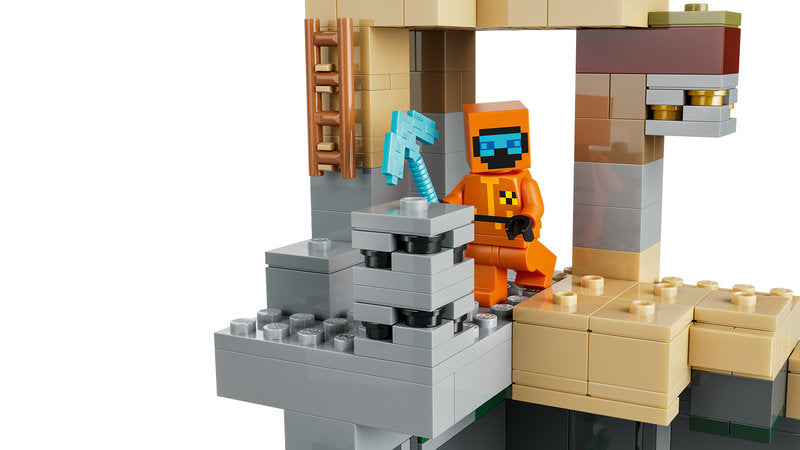 LEGO Minecraft 21587 zombie dungeon
