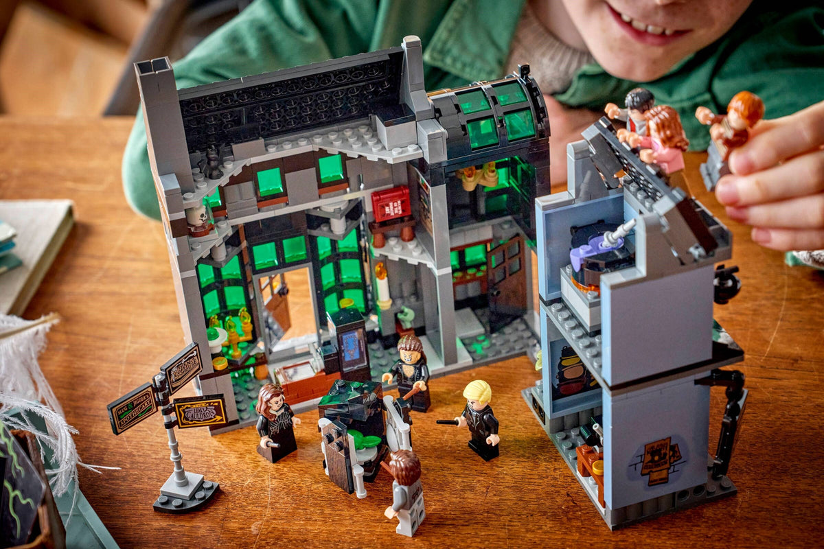 LEGO Harry Potter 76471 negozi di magia di notturn alley