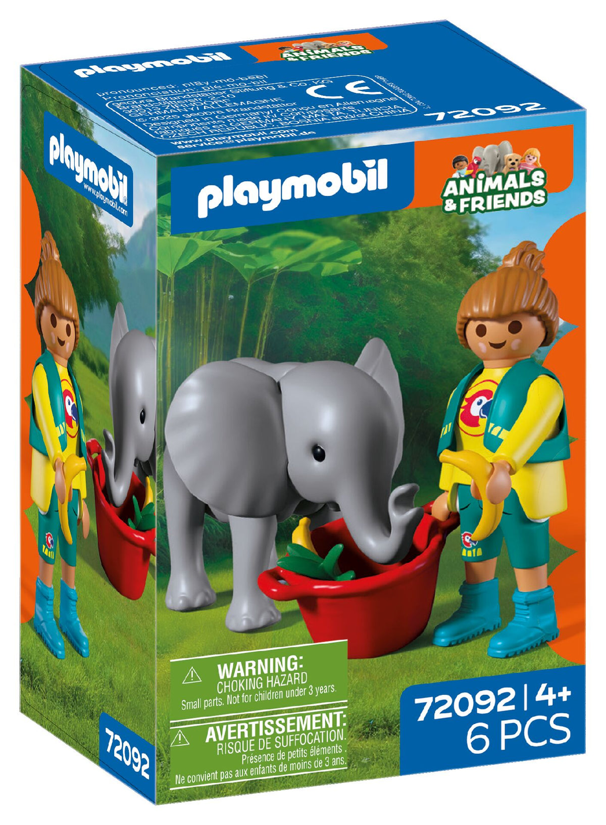 zoo: cucciolo di elefante con custode