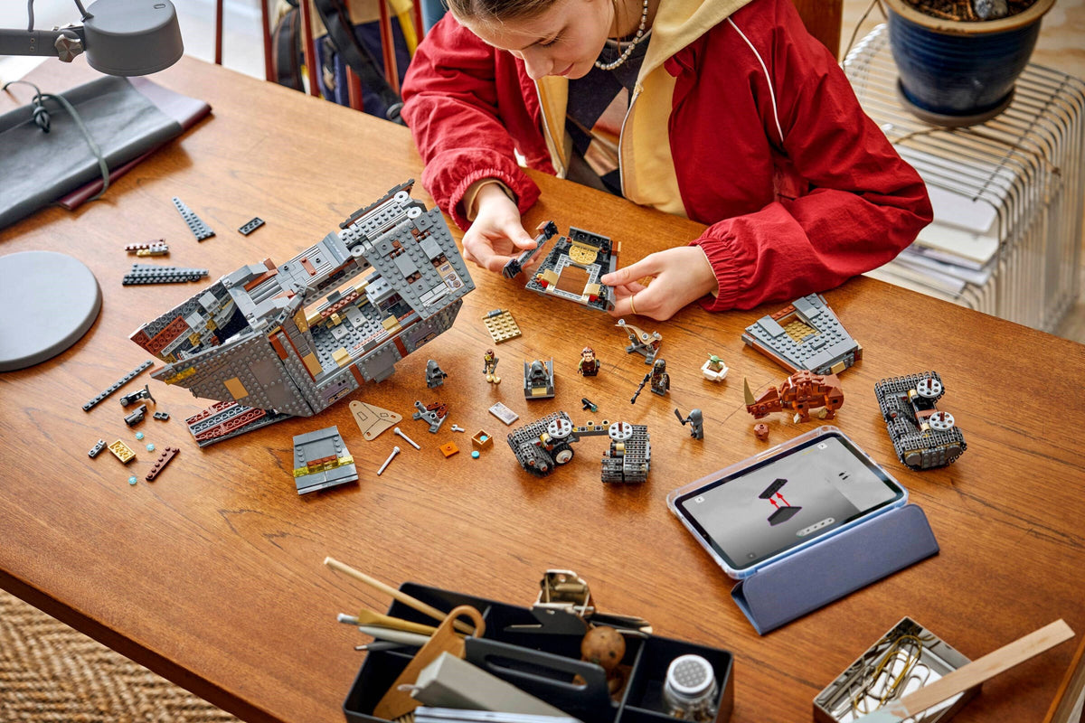 LEGO Star Wars 75453 sandcrawler™ e mudhorn offworld