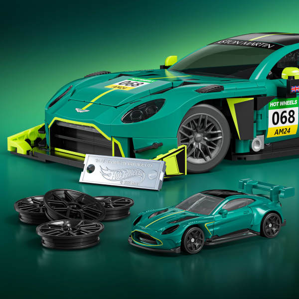 mattel brick shop hot wheels - aston martin
